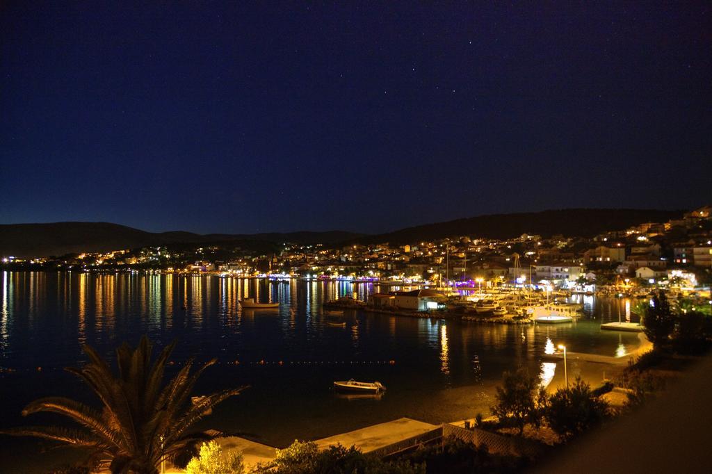 Apartment Villa Bralo Trogir Room photo